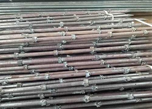 青湖路街道隧道钢花管